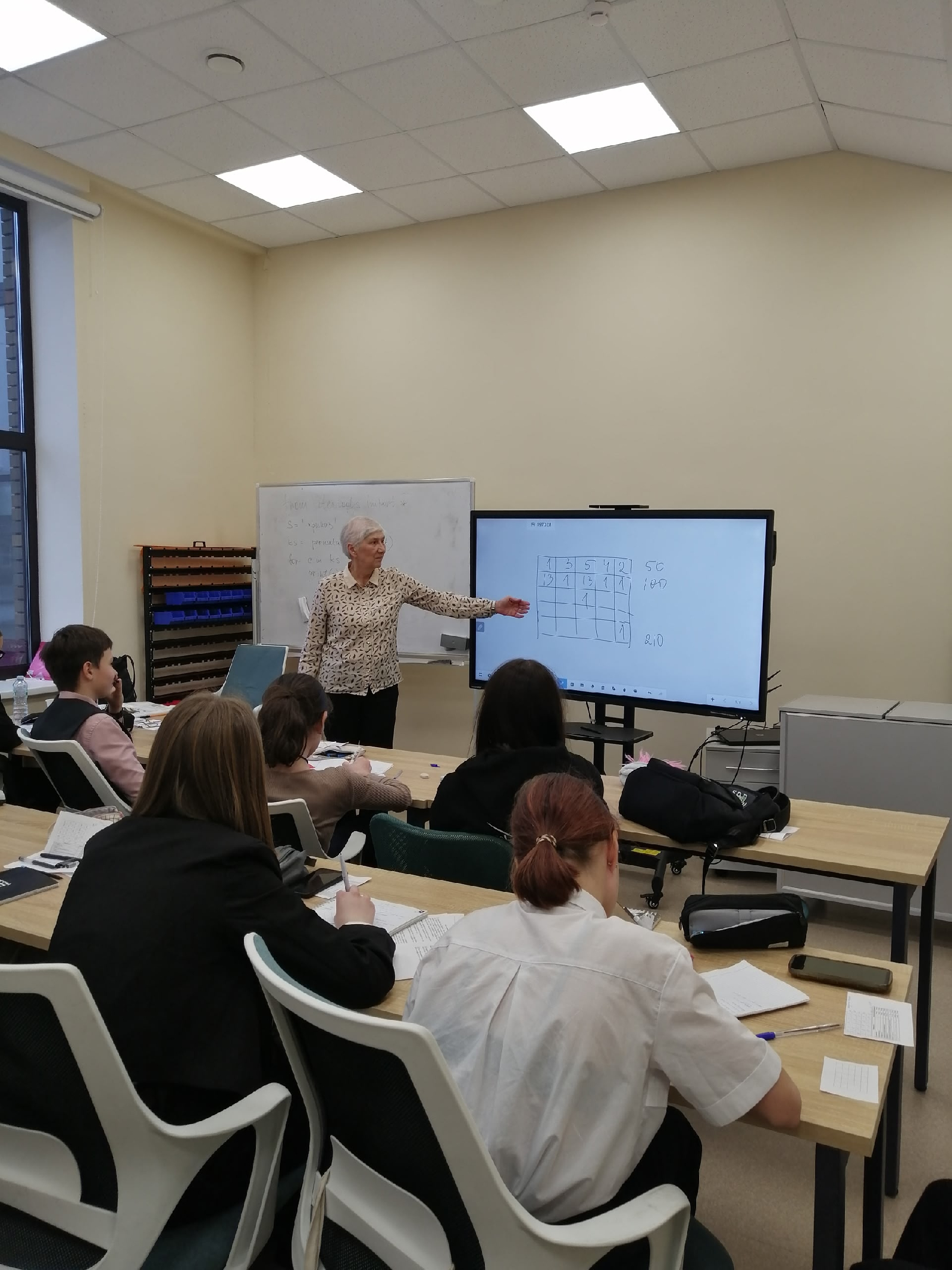 Преподаватели кафедры - методисты профильной смены по математике в центре Ключевский